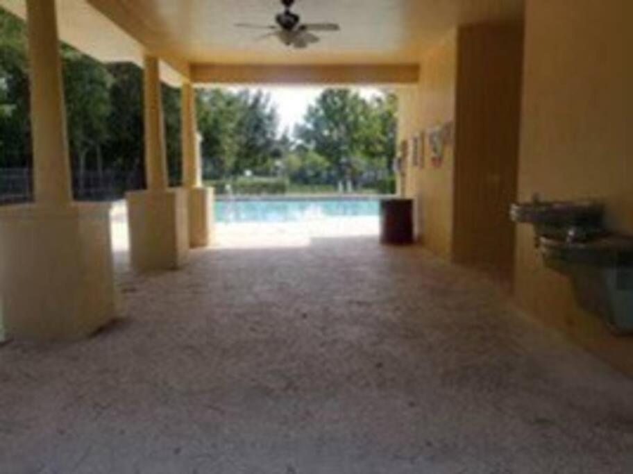 Redone Private Guesthouse Suite With Community Pool Kissimmee Eksteriør billede